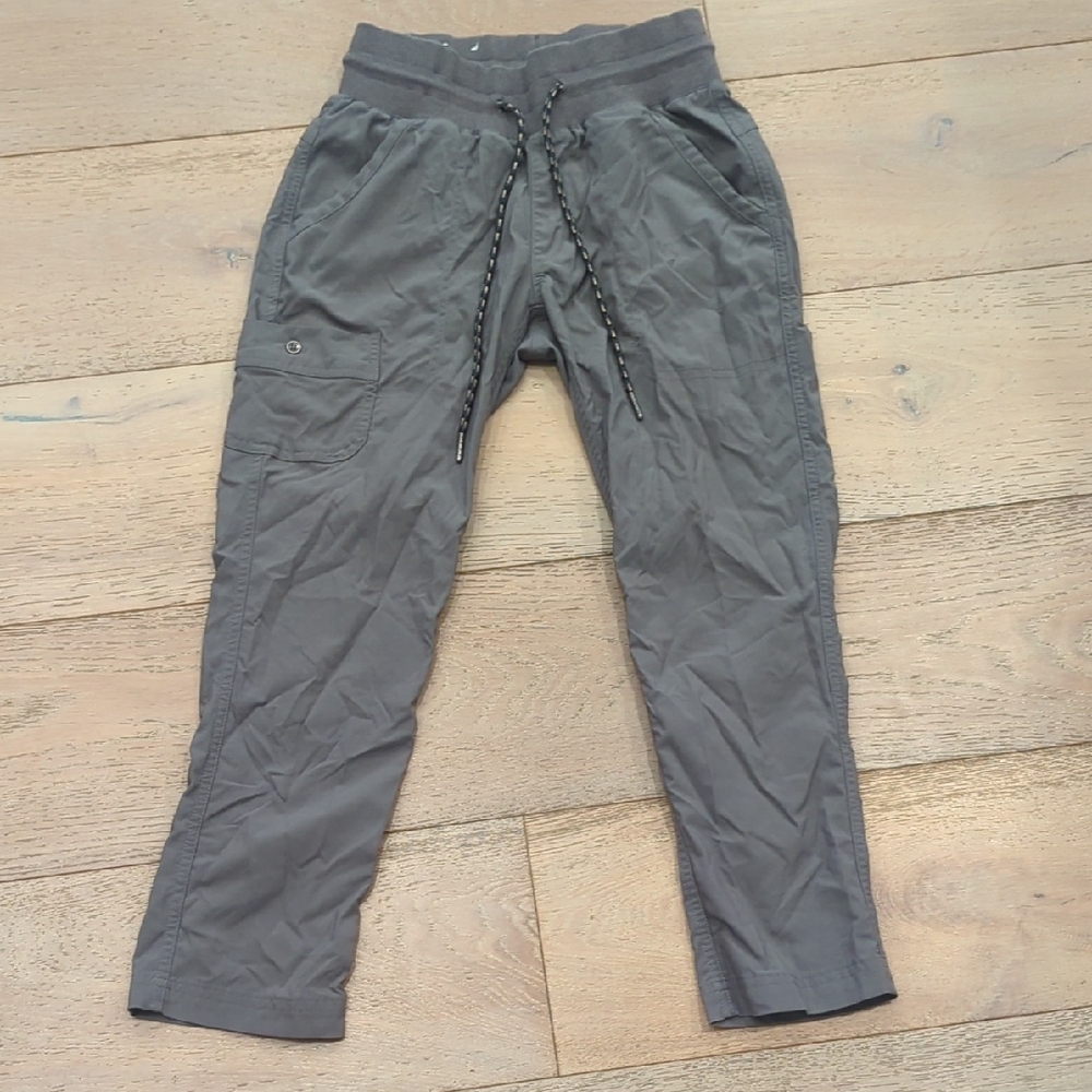 Columbia Women's Gray Ankle Jeans